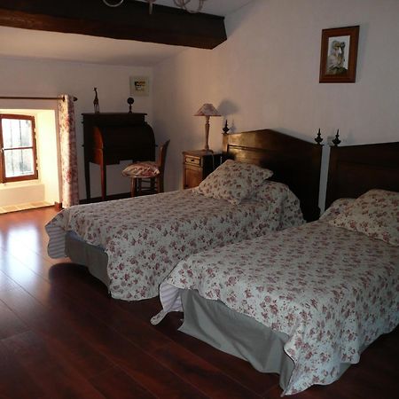 Les Terres Basses Hotel Fabrezan Kültér fotó